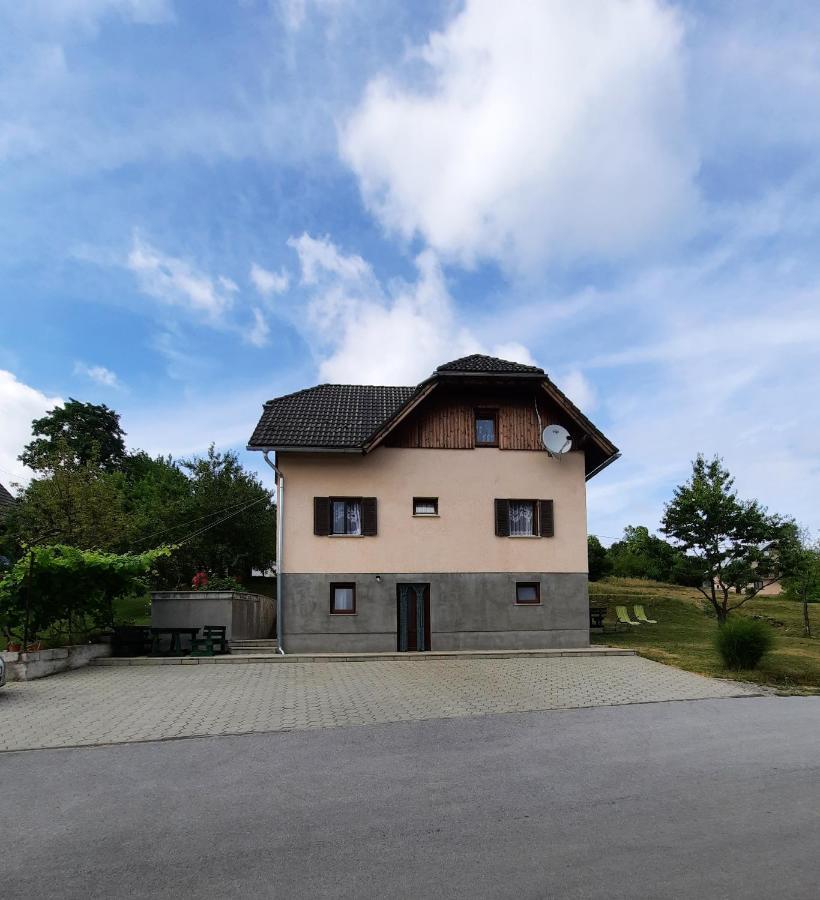 Guest House Matej & Mateja Plitvička Jezera Екстериор снимка