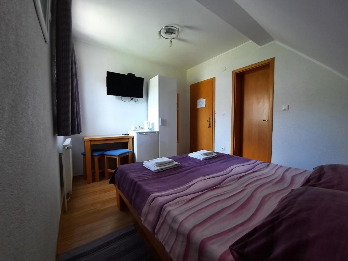 Guest House Matej & Mateja Plitvička Jezera Екстериор снимка