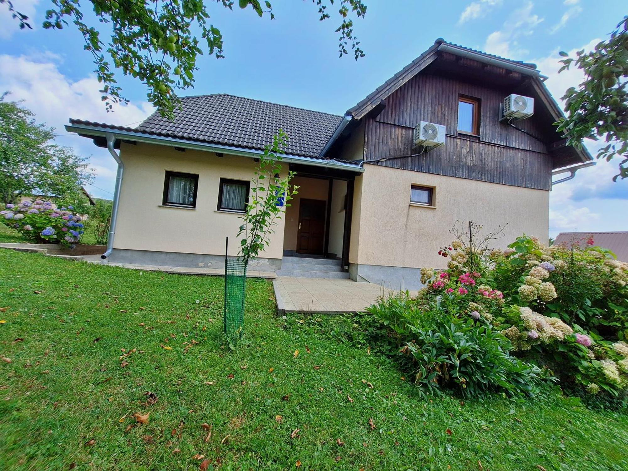Guest House Matej & Mateja Plitvička Jezera Екстериор снимка